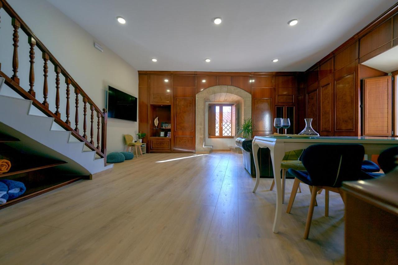 Duplex Casa De Las Argollas Grand Suite Parking Gratis Plasencia Exterior photo