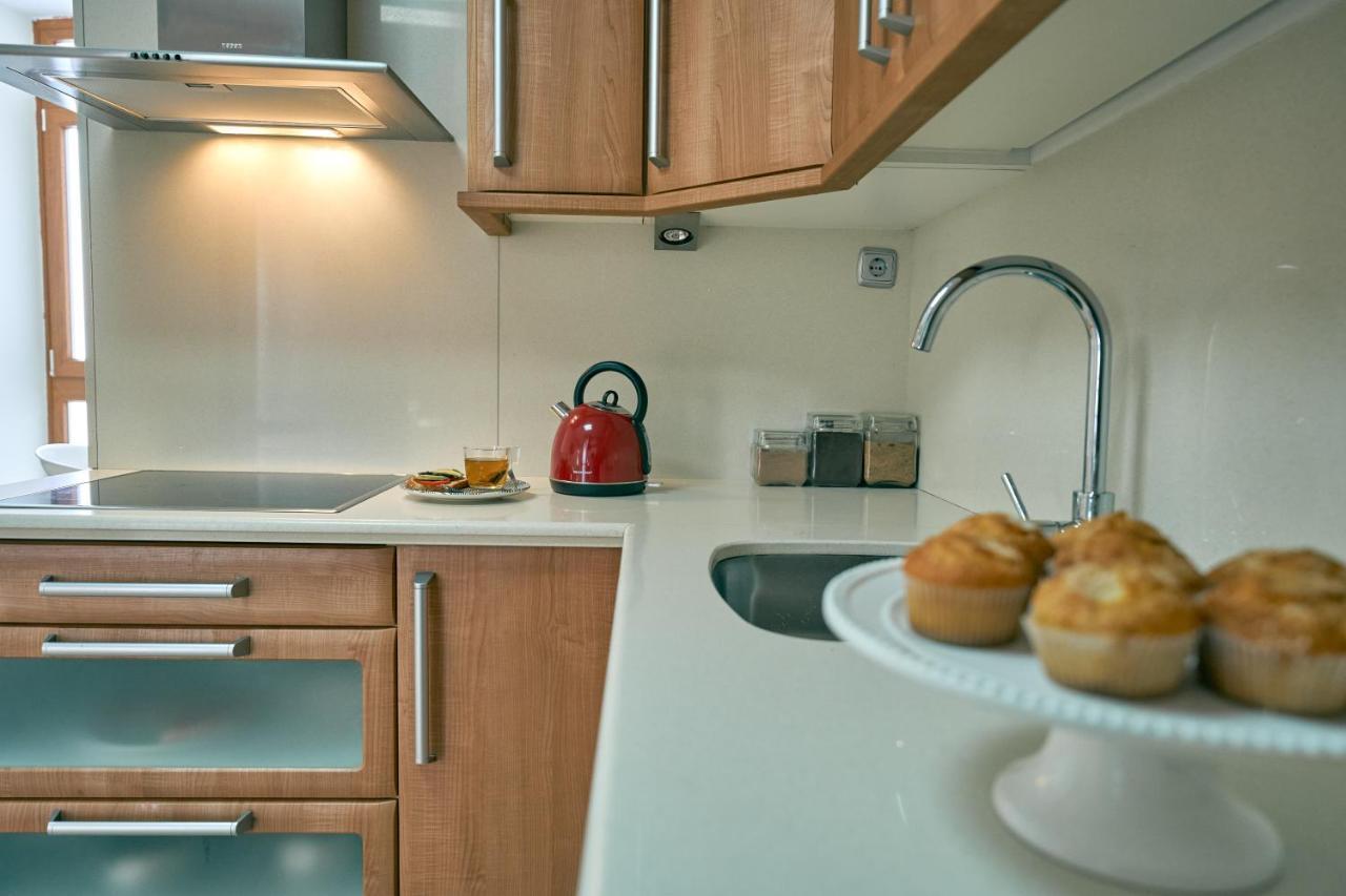 Duplex Casa De Las Argollas Grand Suite Parking Gratis Plasencia Exterior photo