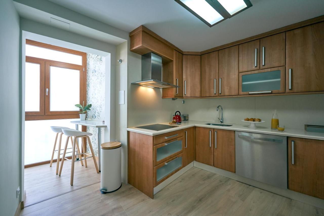 Duplex Casa De Las Argollas Grand Suite Parking Gratis Plasencia Exterior photo